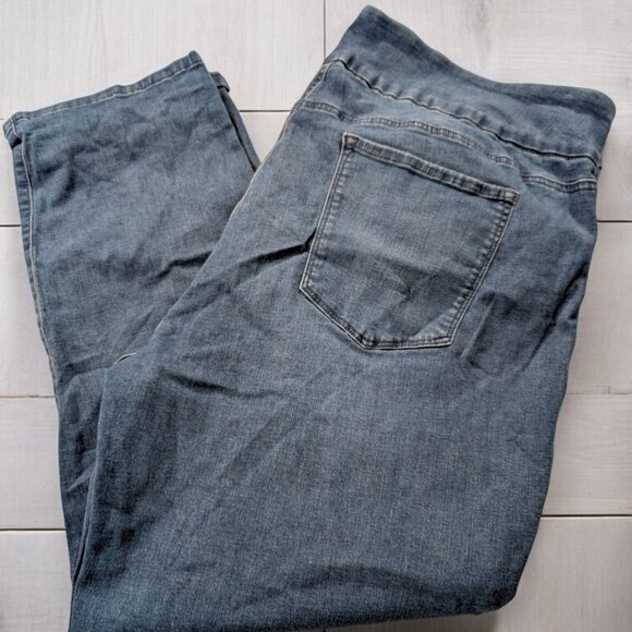 Gloria Vanderbilt Amanda Pull-On Jeans Plus Size 24W Blue Denim STrech POckets - Picture 2 of 8